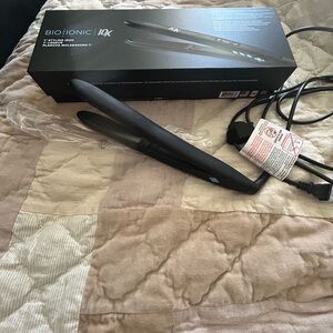 Bio Ionic 10X Black Hair Straightener